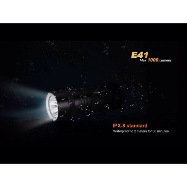 Linterna Policia 1000 Lumenes 4 Modos E41FENIX