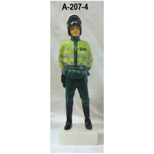 Figura Guardia trafico moderno decorado 23x7 cm.