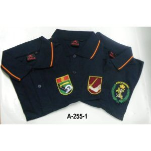 Camiseta-Polo manga corta azul marino bordada emblemas