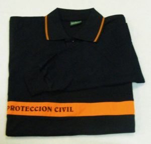 Polo azul marino con franja naranja manga larga