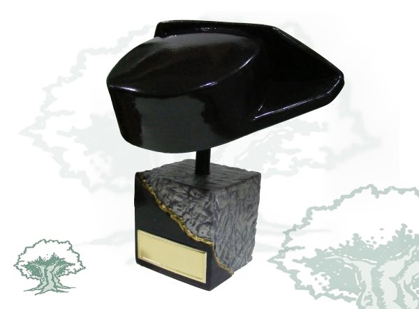 Busto Tricornio negro con grabación INCLUIDA