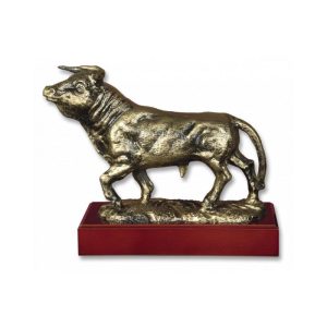 Trofeo resina TORO con peana (18 cm)